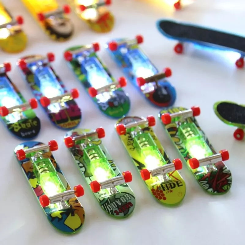 Finger skate tech deck