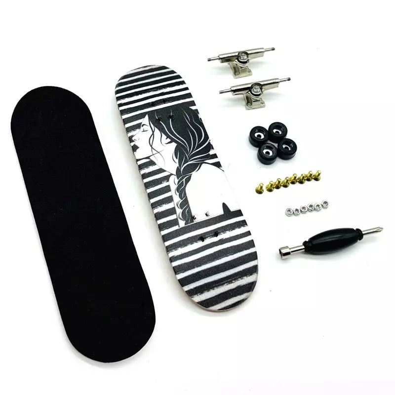 Finger skate