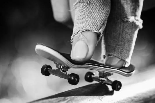 Finger Skate Close Up