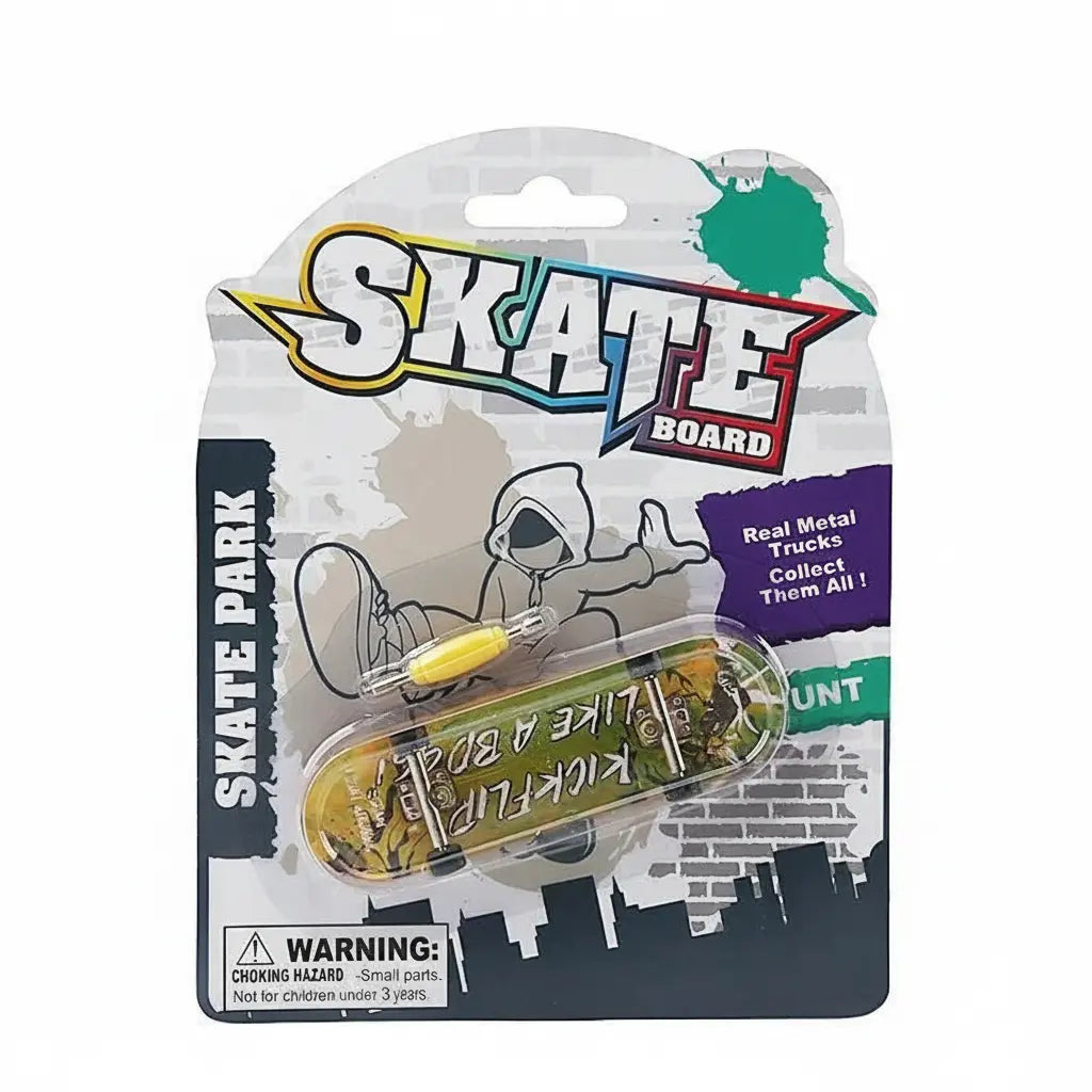 Finger Skate Kick Flip