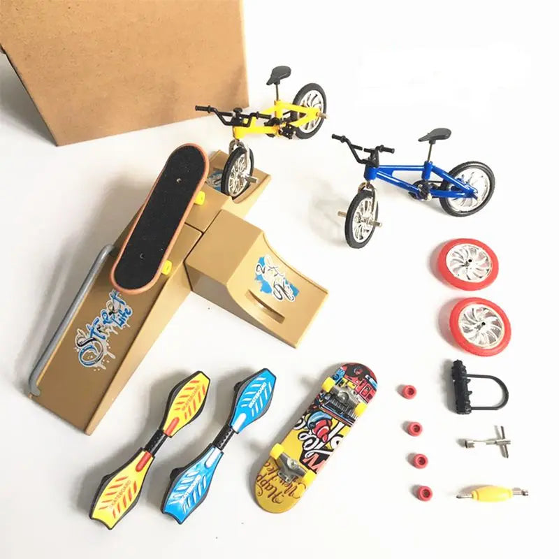 Pack: 2 Finger Skate, 2 Finger BMX, Mini Rampe Quarter Pipe