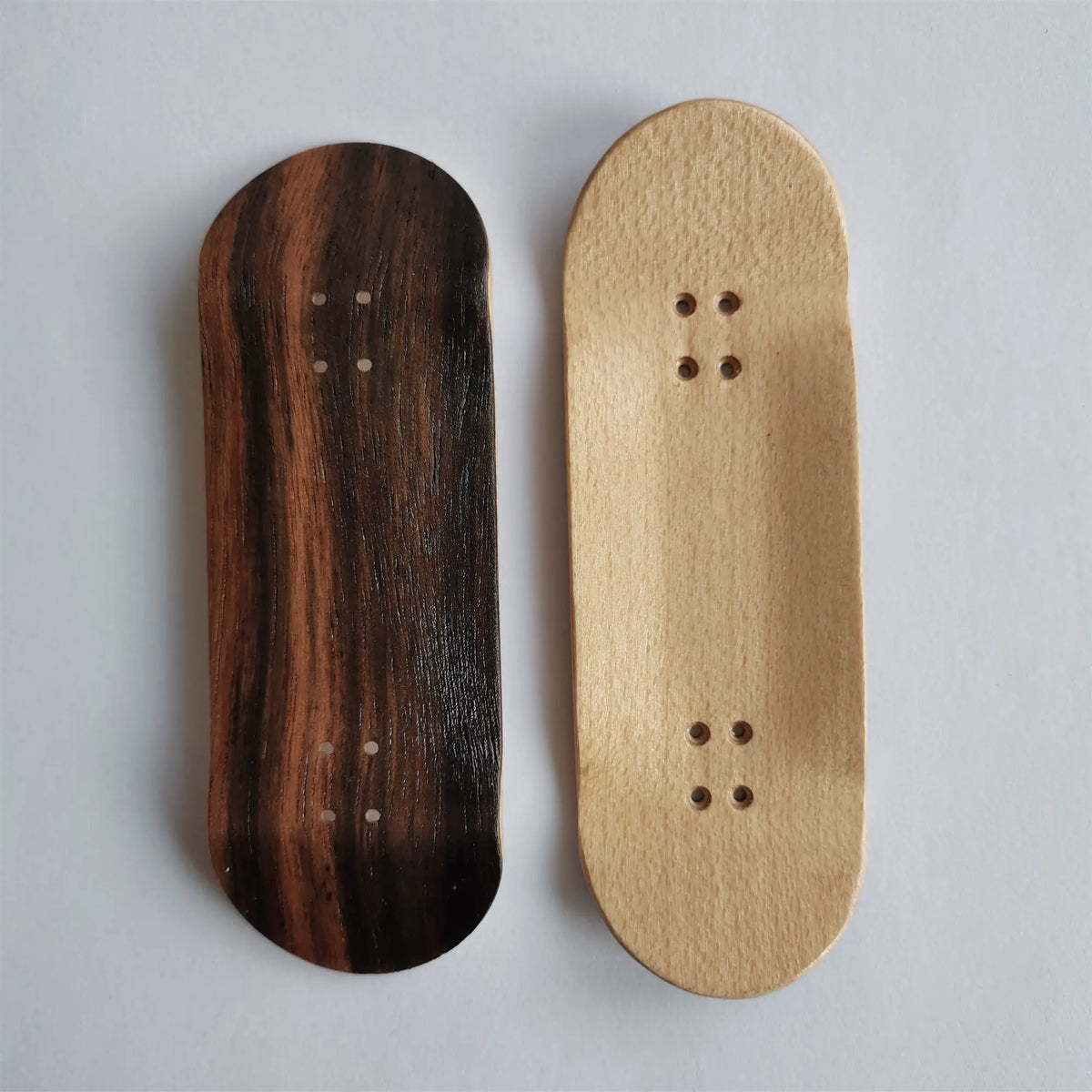 Figures Finger Skate Mini Skate Doigt TECH DECK Pack 4 Finger Skates - Mini Skates à Figures Finger Skate Mini Skate Doigt TECH DECK Pack 4 Finger Skates - Mini Skates à